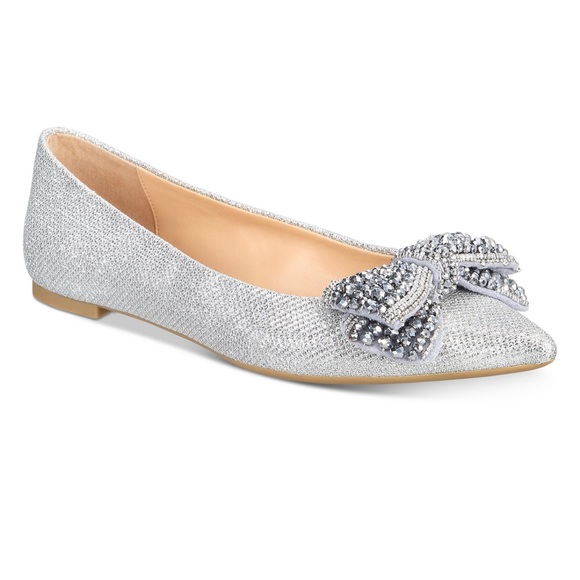 Jewel Badgley Mischka's Zanna flats - bow encrusted with sparkling rhinestones - Picture 3 of 3